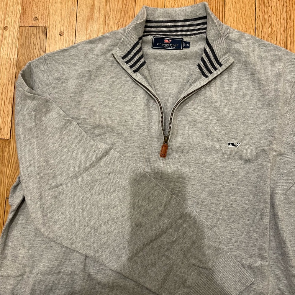 Vineyard Vines Quarter Zip - Picture 4 of 7